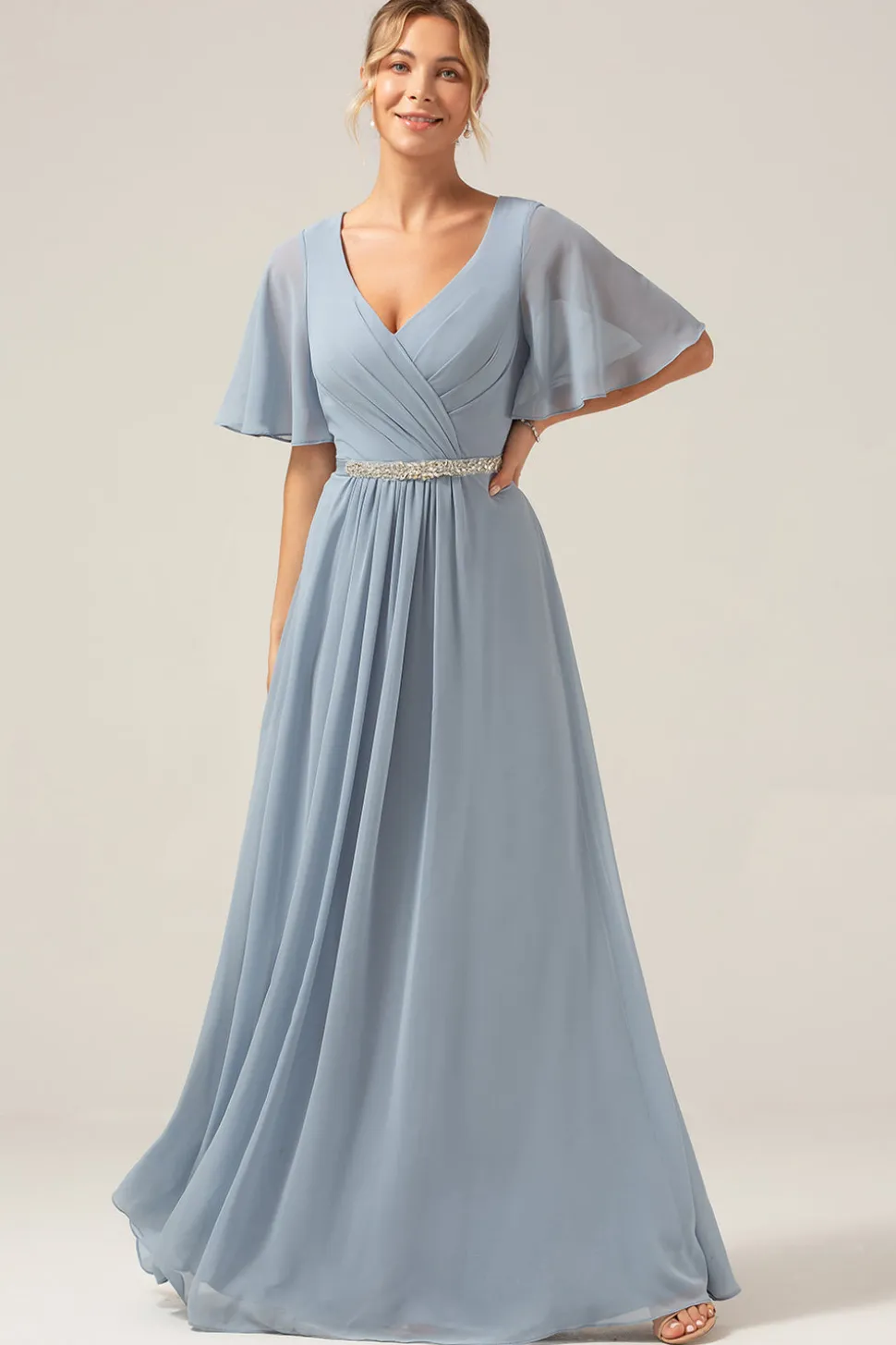 Azul Empoeirado A-Line V Pescoço mangas curtas Chiffon vestido de dama de honra