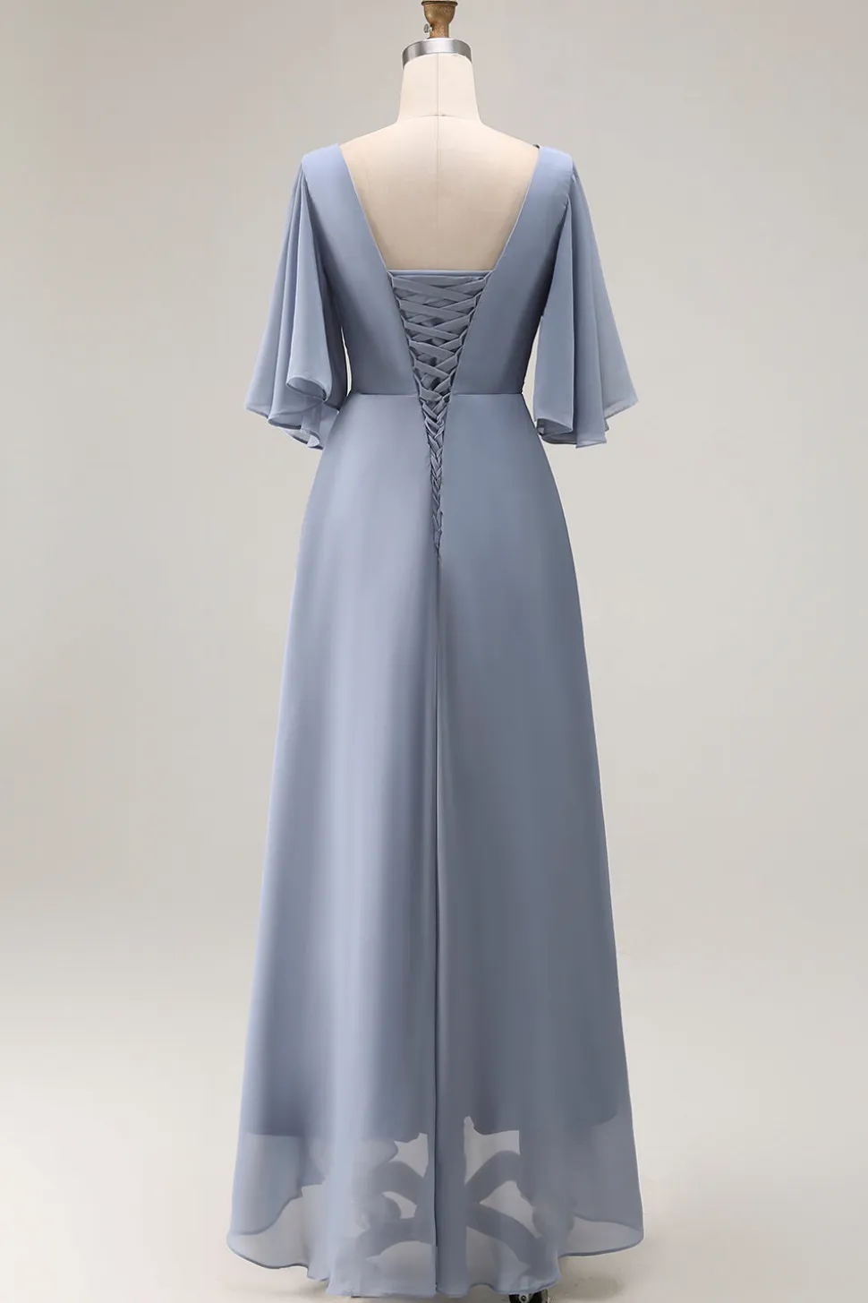 Azul empoeirado Uma linha de pescoço assimétrico mãe do vestido de noiva com mangas