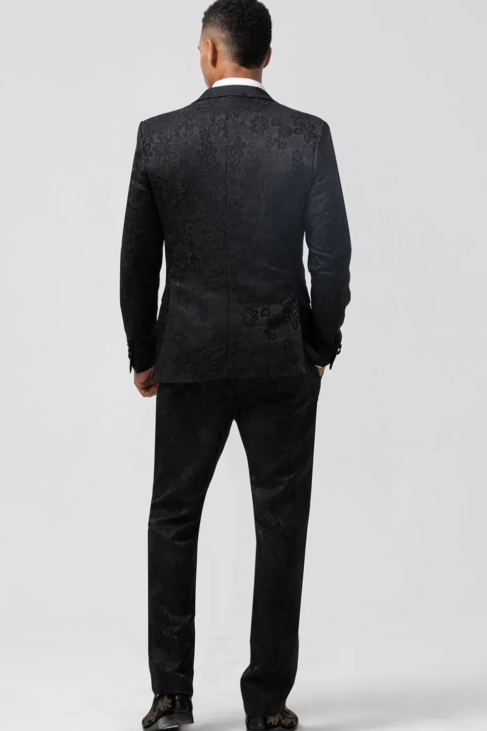 Azul escuro 3 peças pico lapela jacquard um botão homens ternos de baile