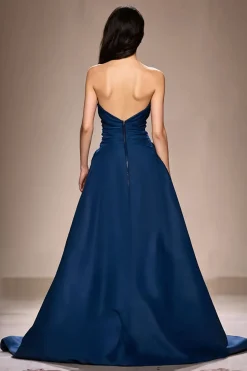 Azul escuro Strapless A-Line Ruched longo vestido de noite com fenda