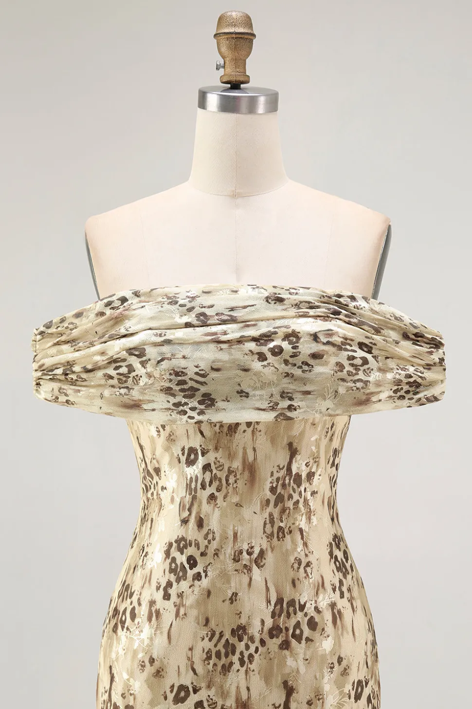 Bainha de flor de champanhe fora do ombro vestido de casamento convidado