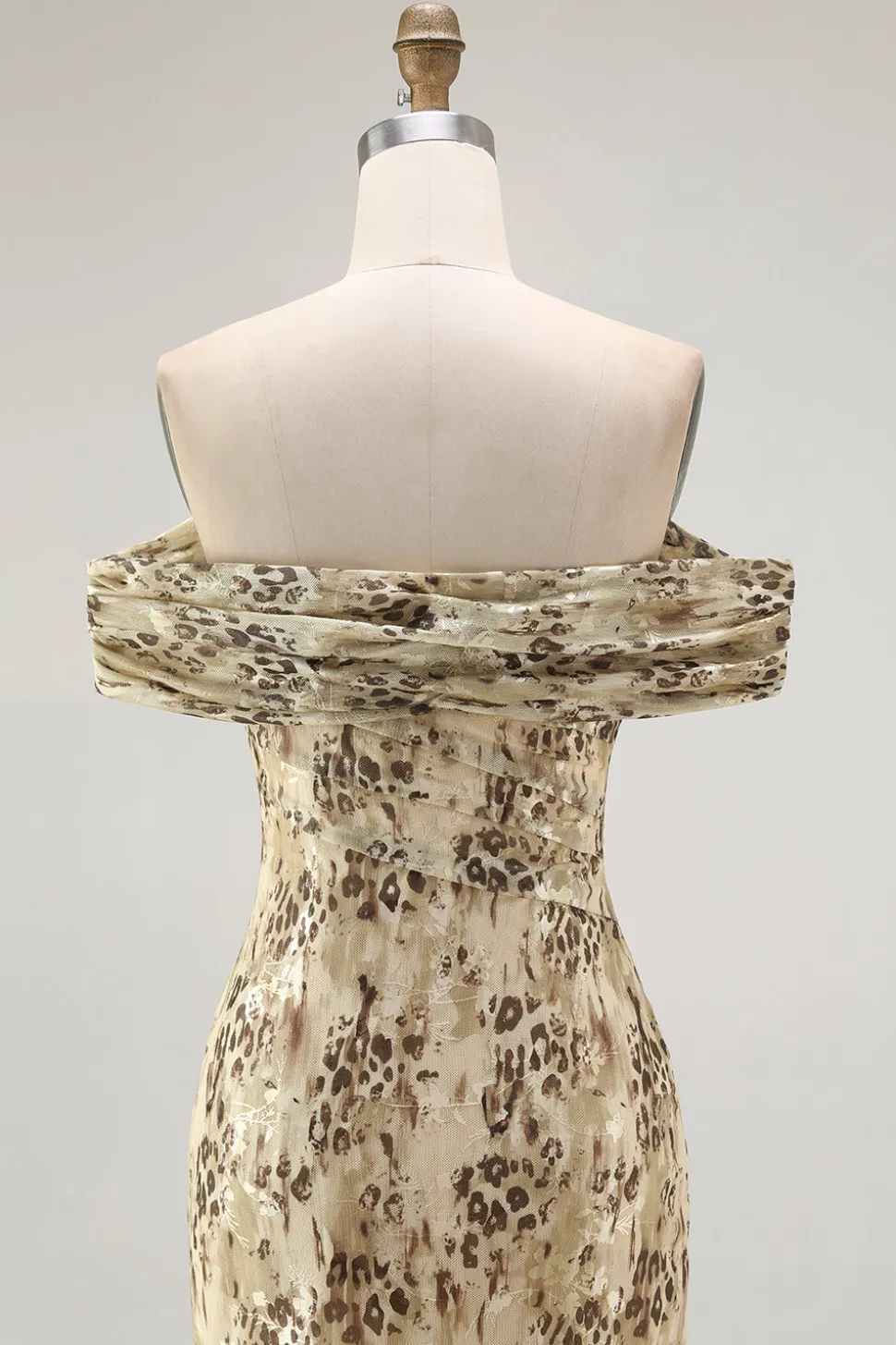 Bainha de flor de champanhe fora do ombro vestido de casamento convidado