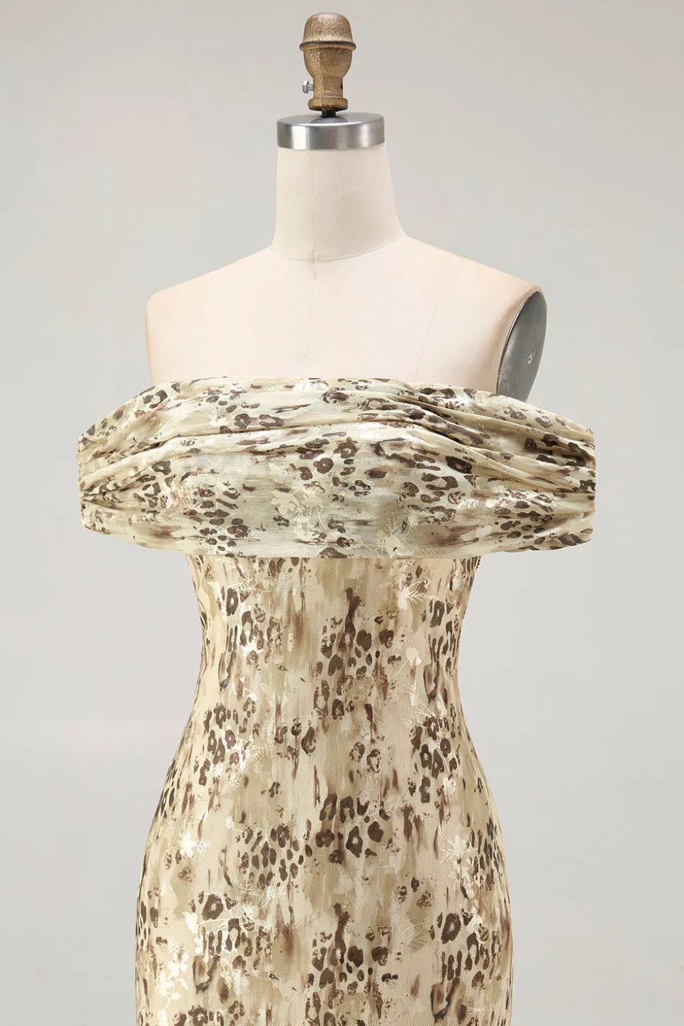 Bainha de flor de champanhe fora do ombro vestido de casamento convidado