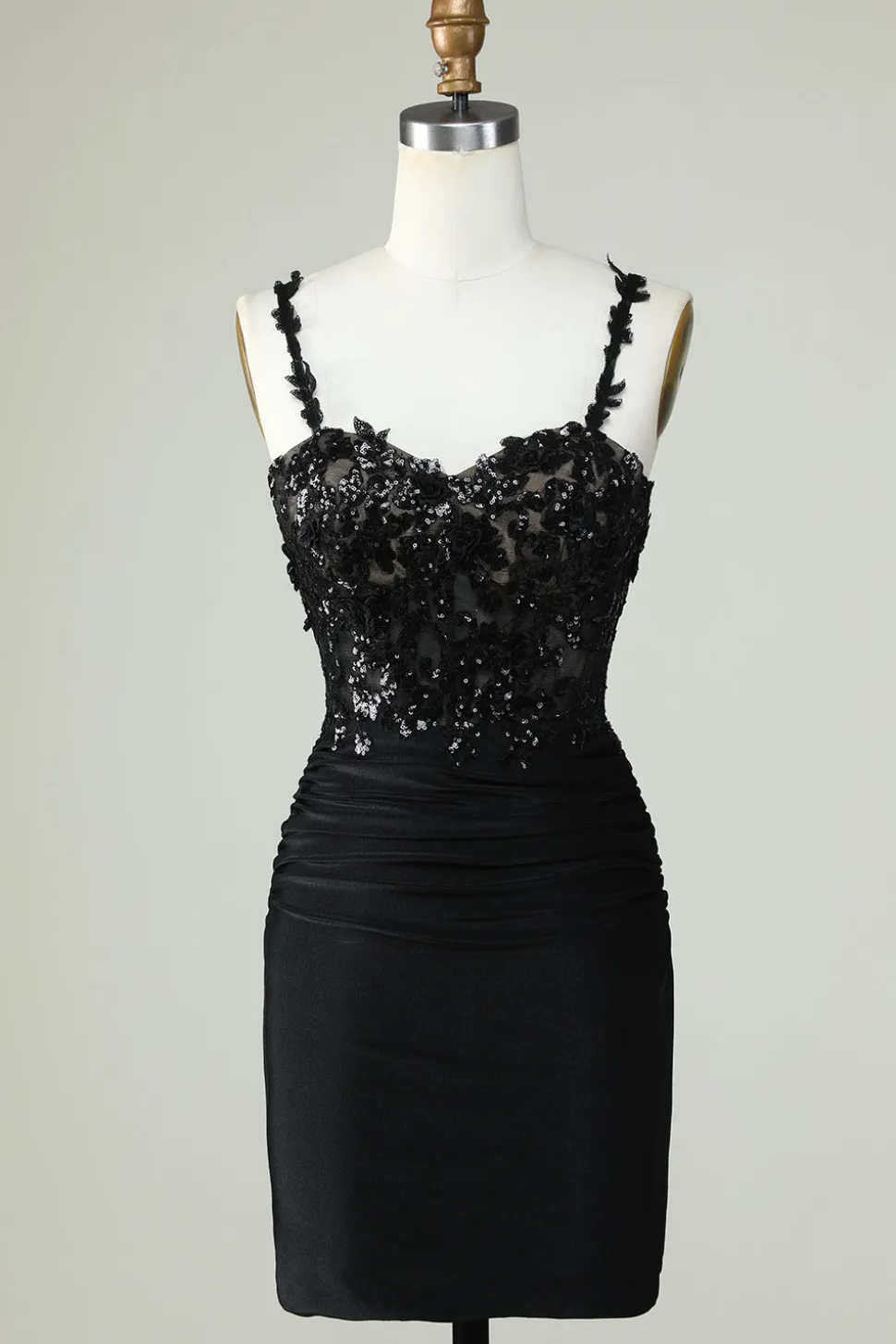 Bainha Espaguete Correias Preto Vestido Curto Homecoming com Appiques