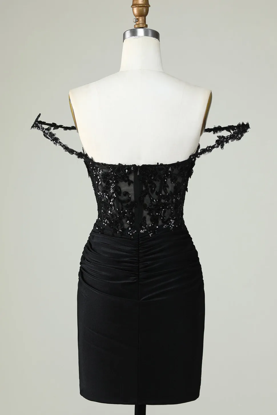 Bainha Espaguete Correias Preto Vestido Curto Homecoming com Appiques