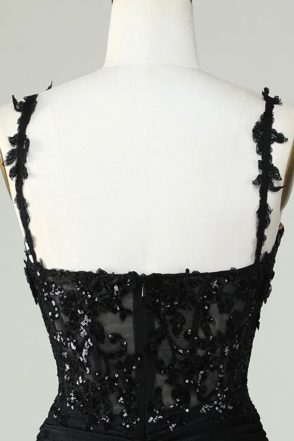 Bainha Espaguete Correias Preto Vestido Curto Homecoming com Appiques