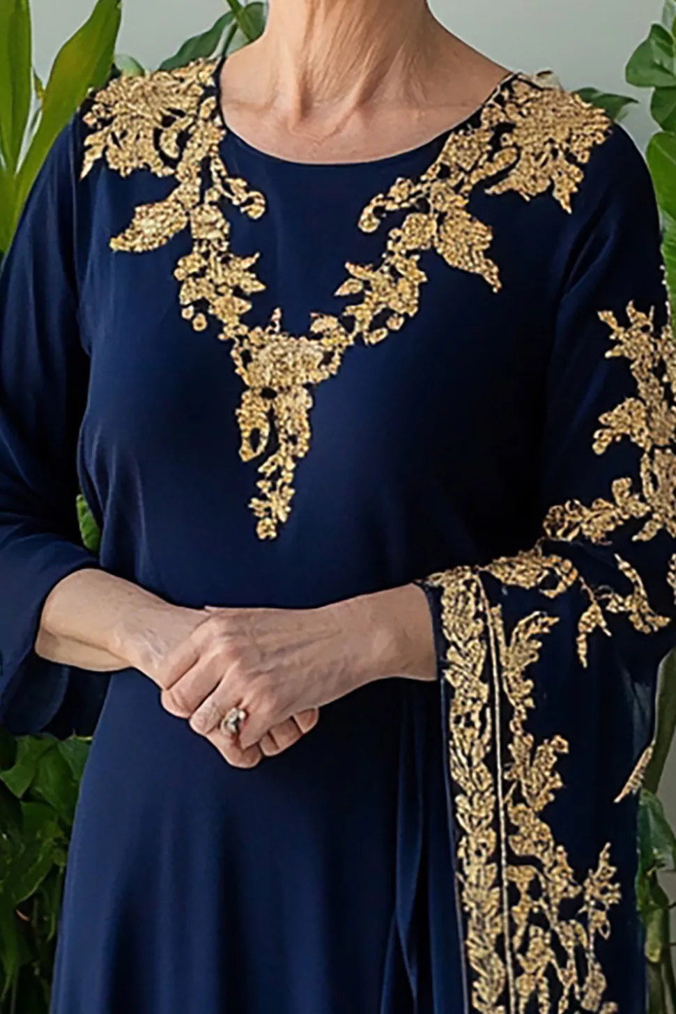 Bainha Marinha Mangas Longas Chiffon Vestido Longo Mãe da Noiva com Bordado