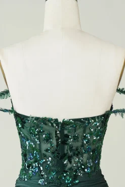Bainha Única Fora do Ombro Verde Escuro Vestido Curto Homecoming com Apliques