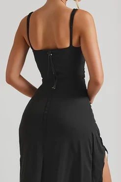 Bainha preta espaguete alças vestido de noite com fenda