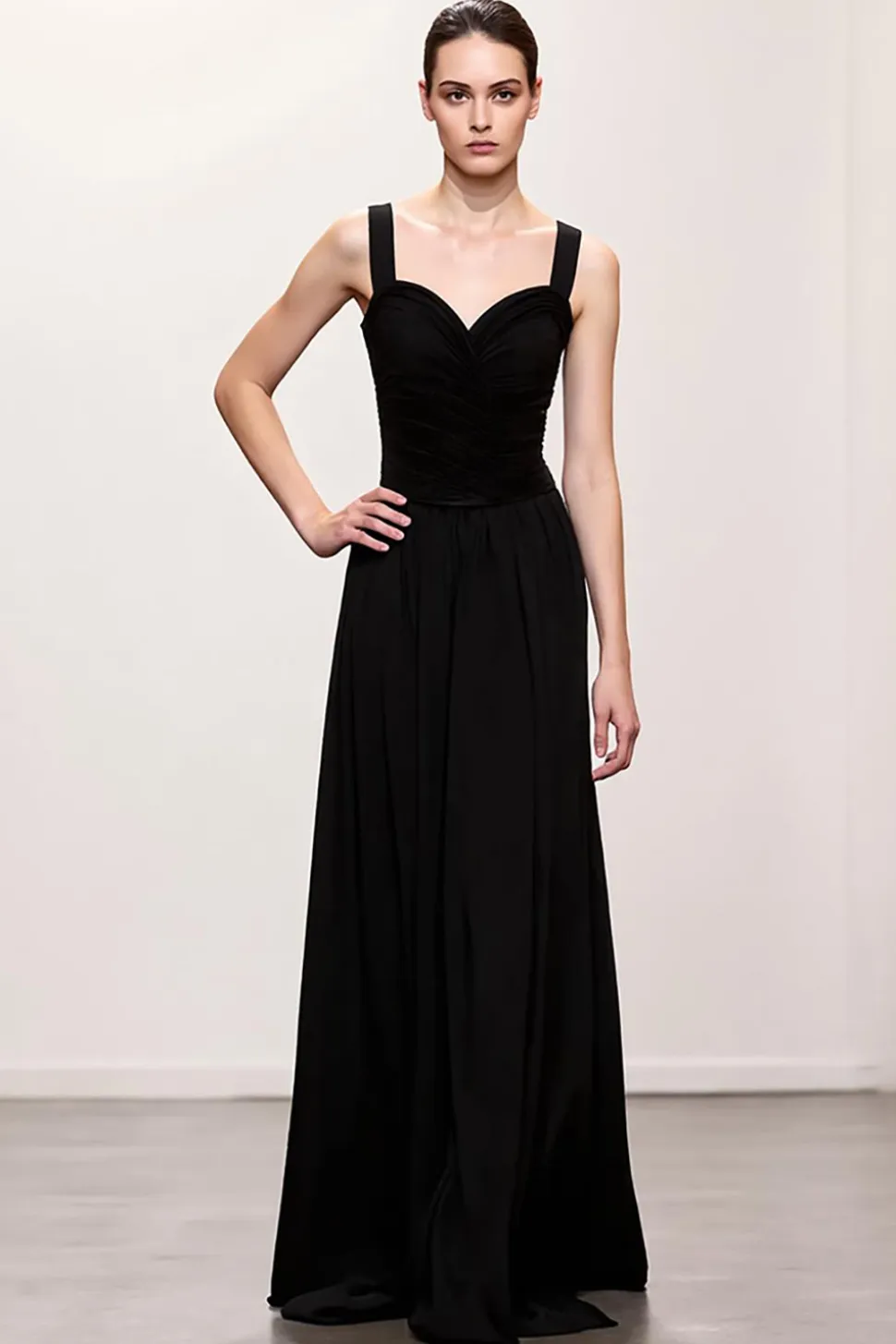 Bainha preta Ruched Correias Vestido de Noite Longo