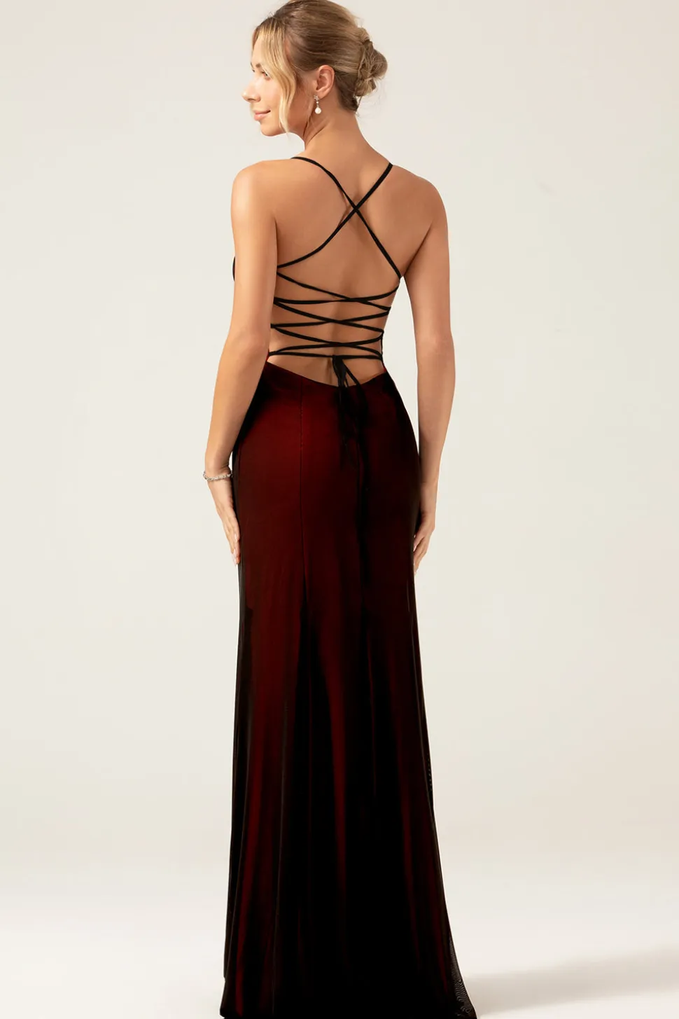 Bainha Vestido de Madrinha Vermelho Preto com Renda Traseira