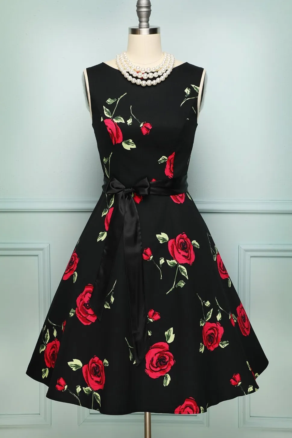 Balanço preto vintage