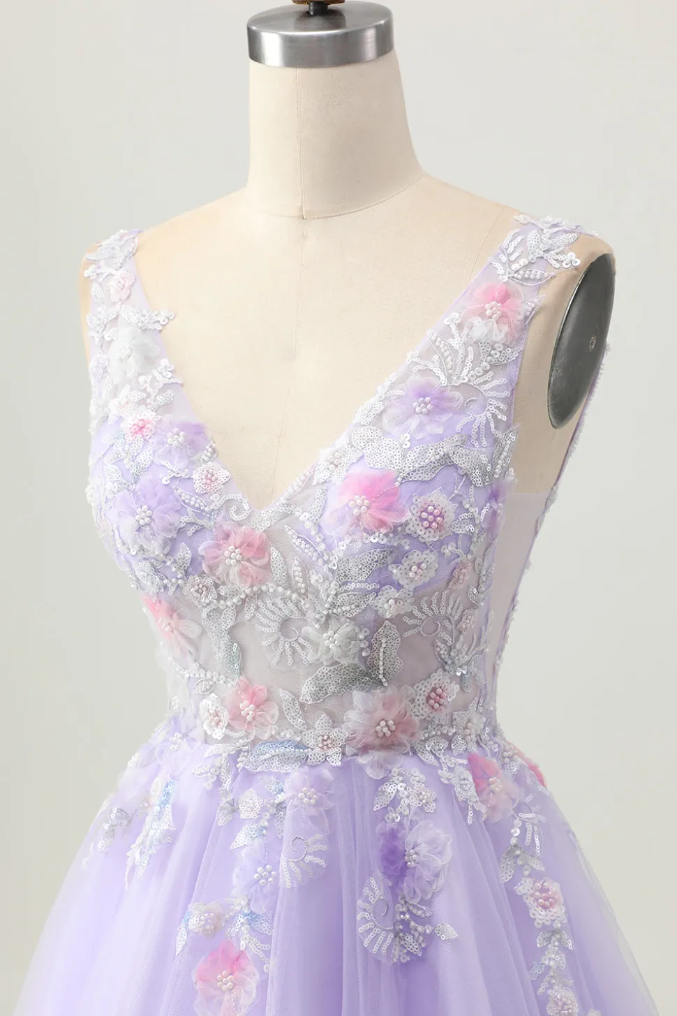 Beaded A Line Sequins Appliqued Lilac Short Homecoming Dress