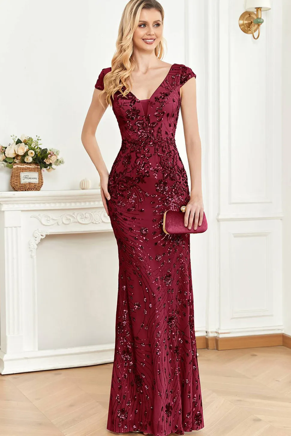 Beading Golden Sheath Vestido Formal com V-neck