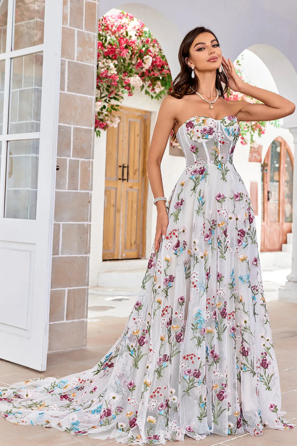 Beleza Uma Linha Querida Marfim Vestido de Noiva Longo com Bordado