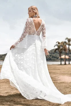 Beleza Uma Linha V Pescoço Marfim Renda Flare Mangas Vestido de Noiva