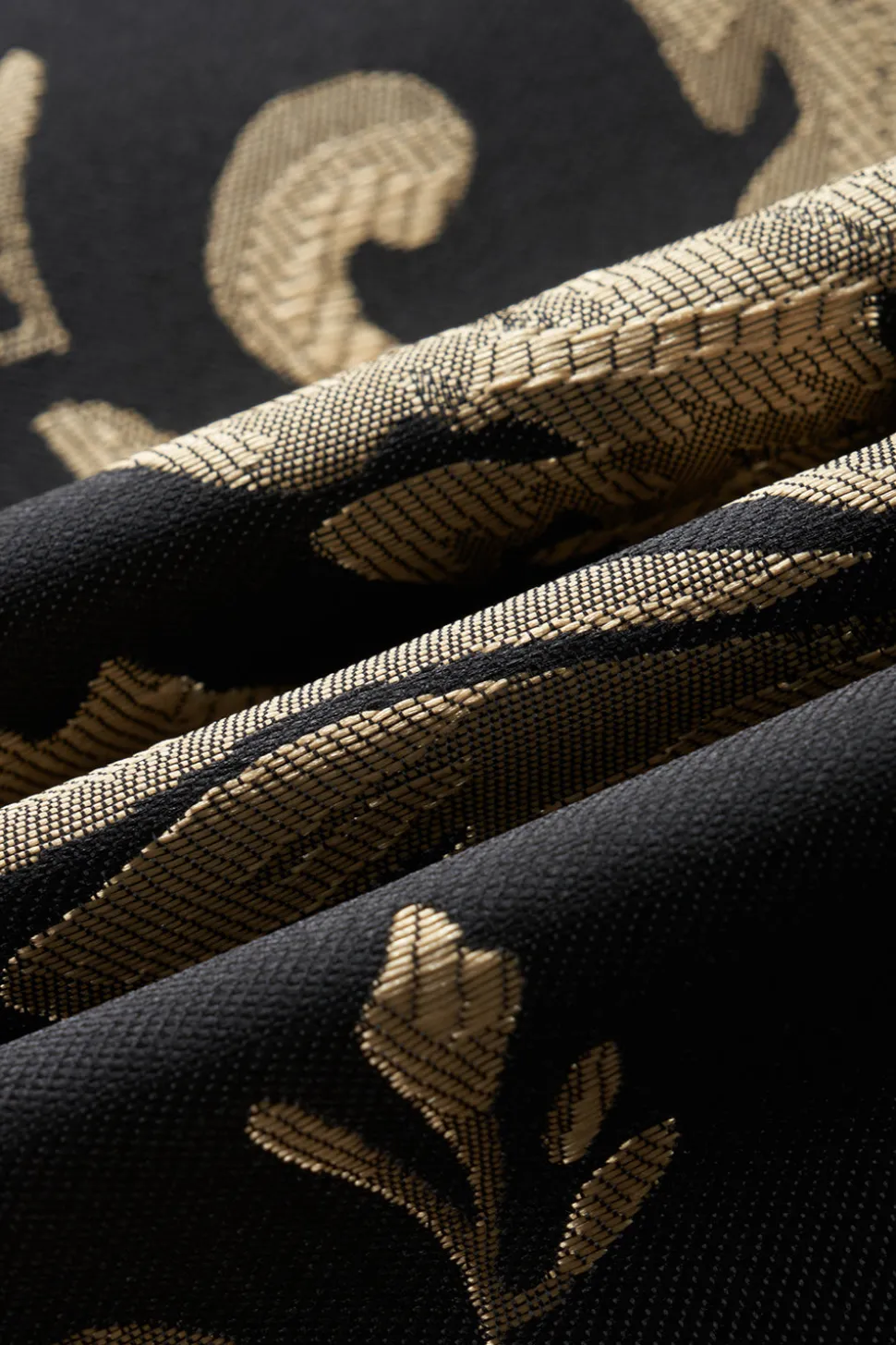 Blazer Masculino Bordado Preto Dourado