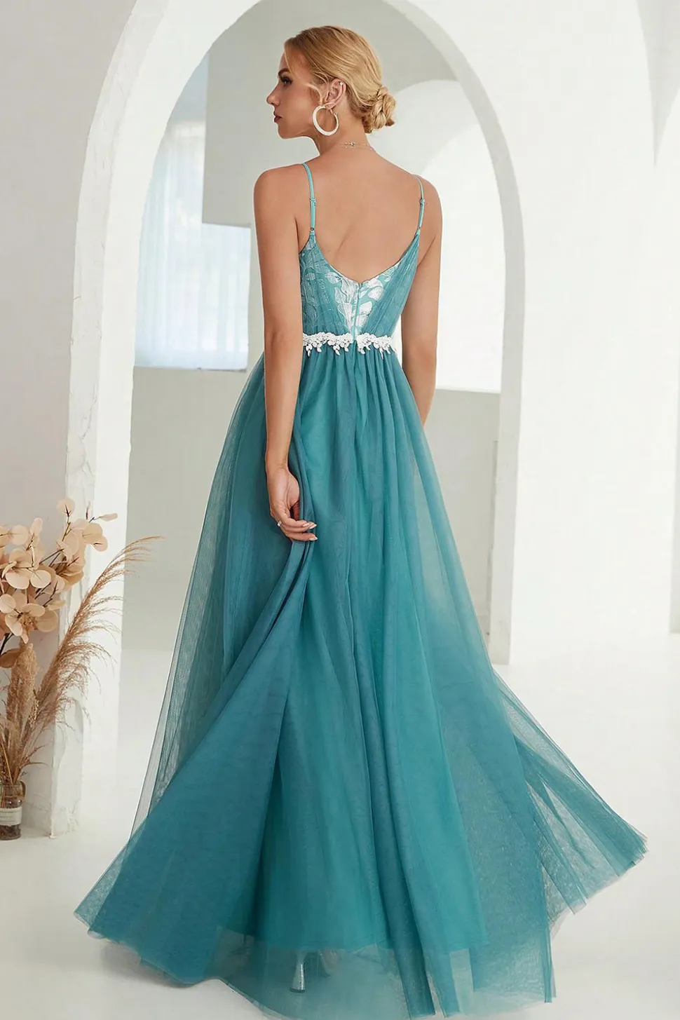 Blush A Line Espaghetti Correias Tulle Long Prom Dress