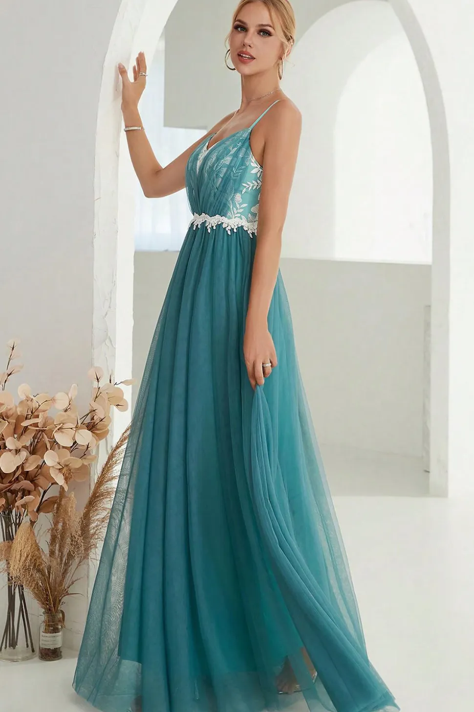 Blush A Line Espaghetti Correias Tulle Long Prom Dress