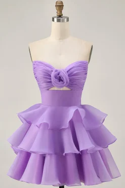 Blush A-Line Strapless Tiered Homecoming Dress com flores 3D