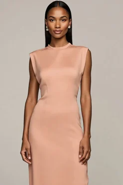 Blush bainha cetim longo vestido formal com fenda