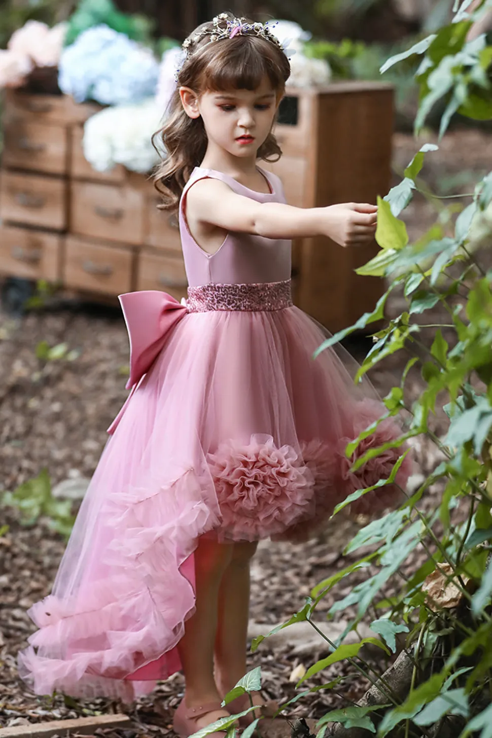 Blush high low flower girl dress com flores