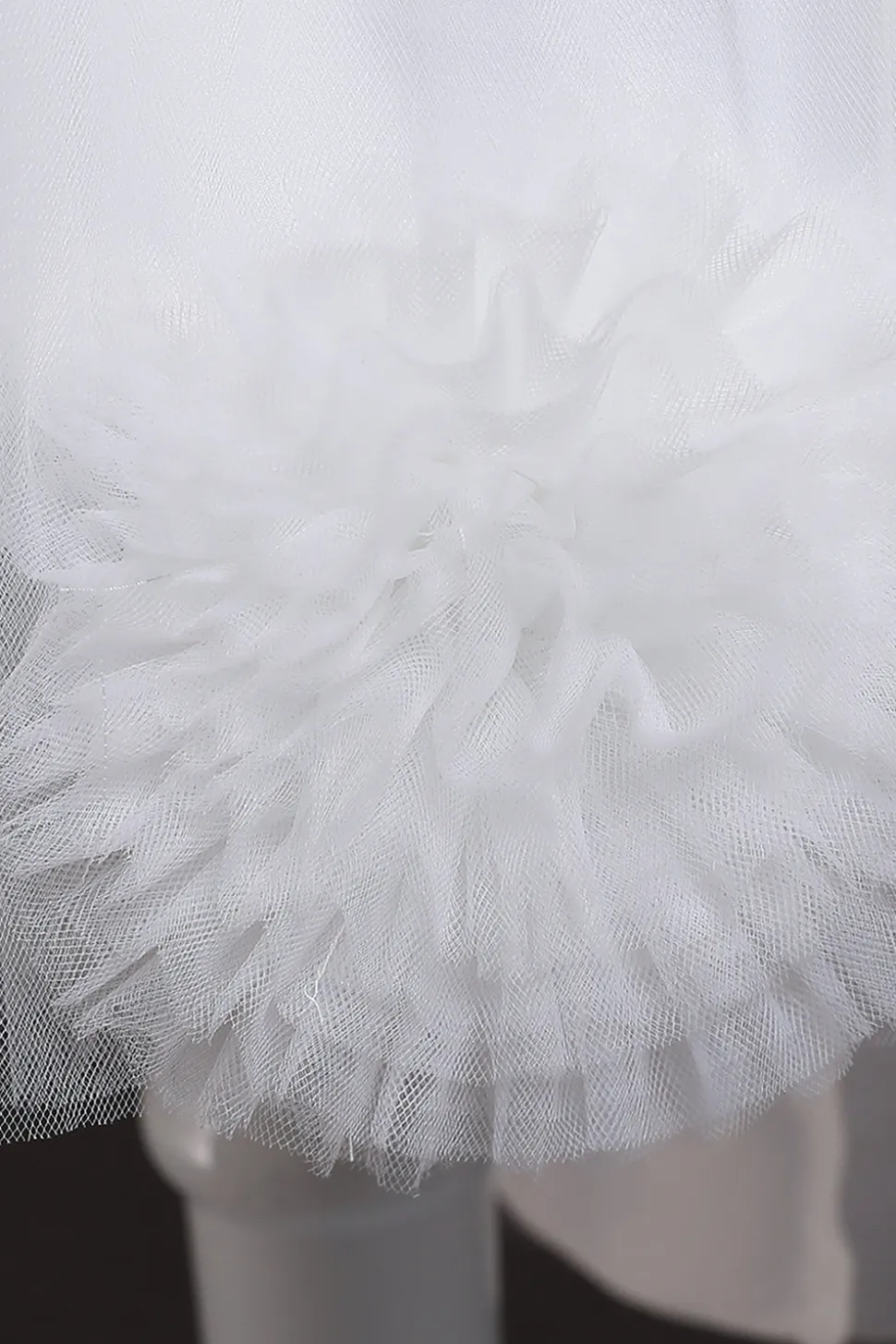 Blush high low flower girl dress com flores