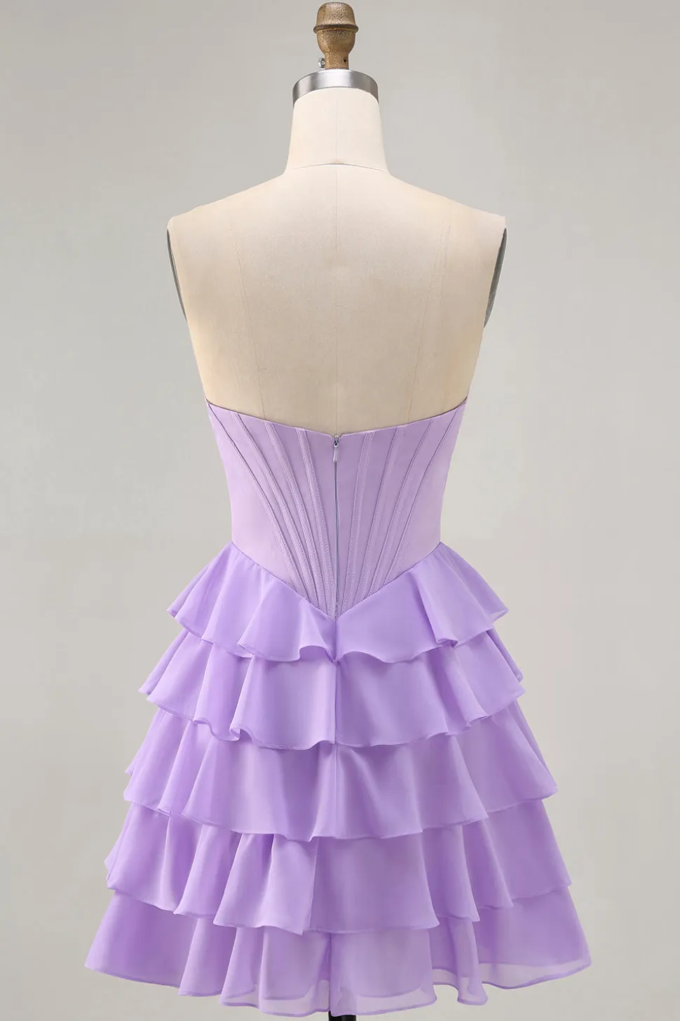 Blush Tiered Uma linha Strapless Short Homecoming Dress