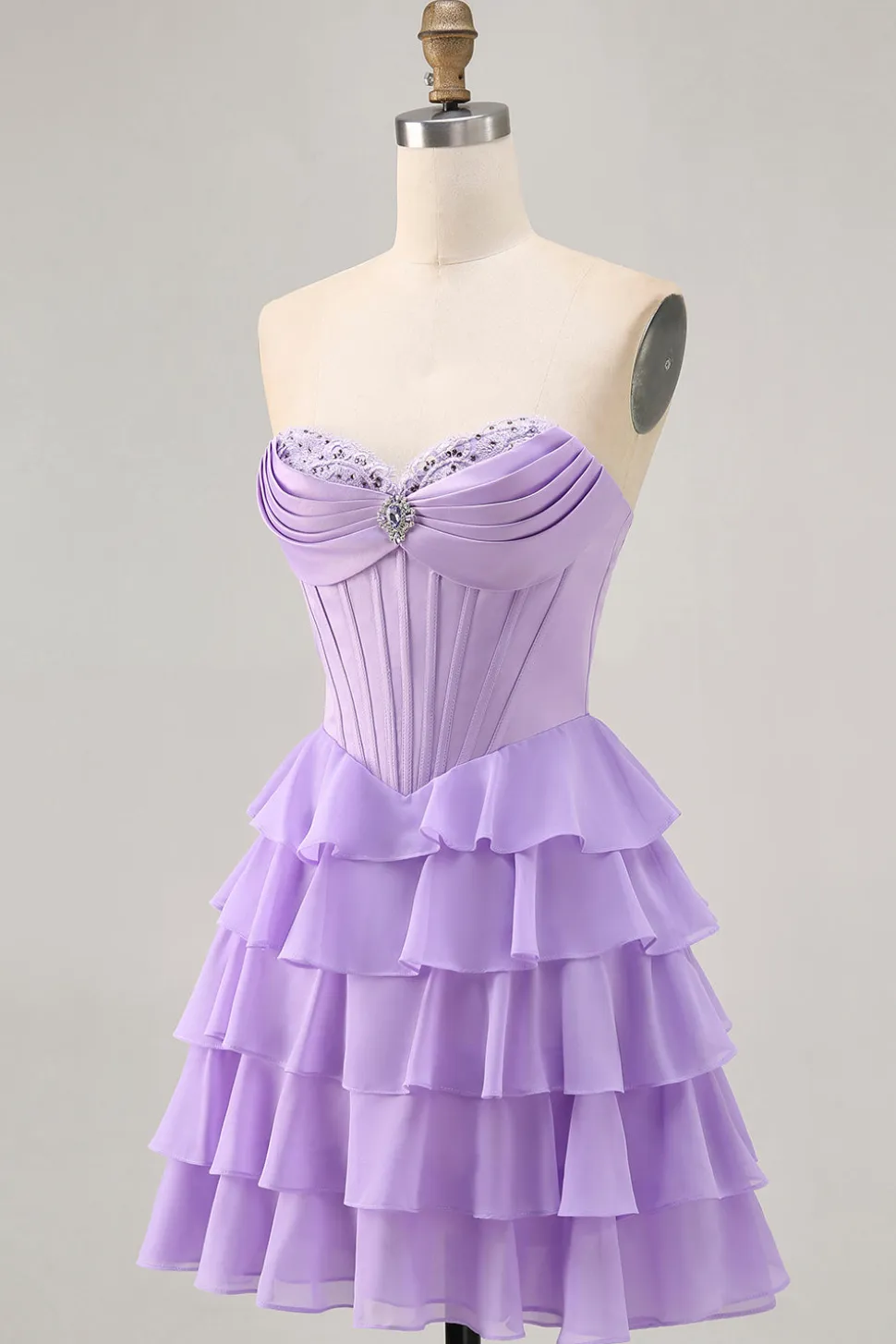Blush Tiered Uma linha Strapless Short Homecoming Dress