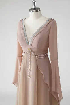 Blush Uma Linha V Pescoço Chiffon Mangas Longas Mãe do Vestido da Noiva com Missangas