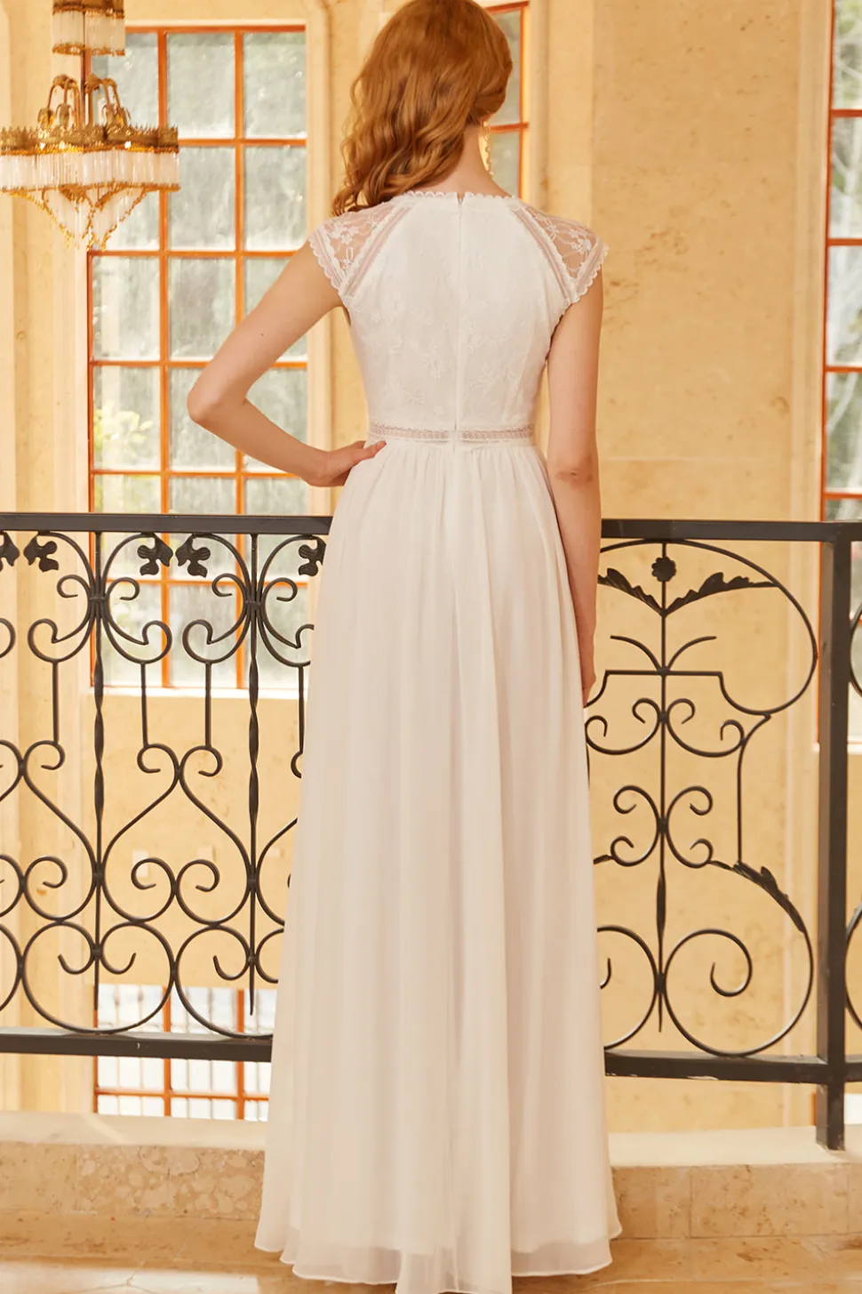Blush V Pescoço Lace Vestido de dama de honra