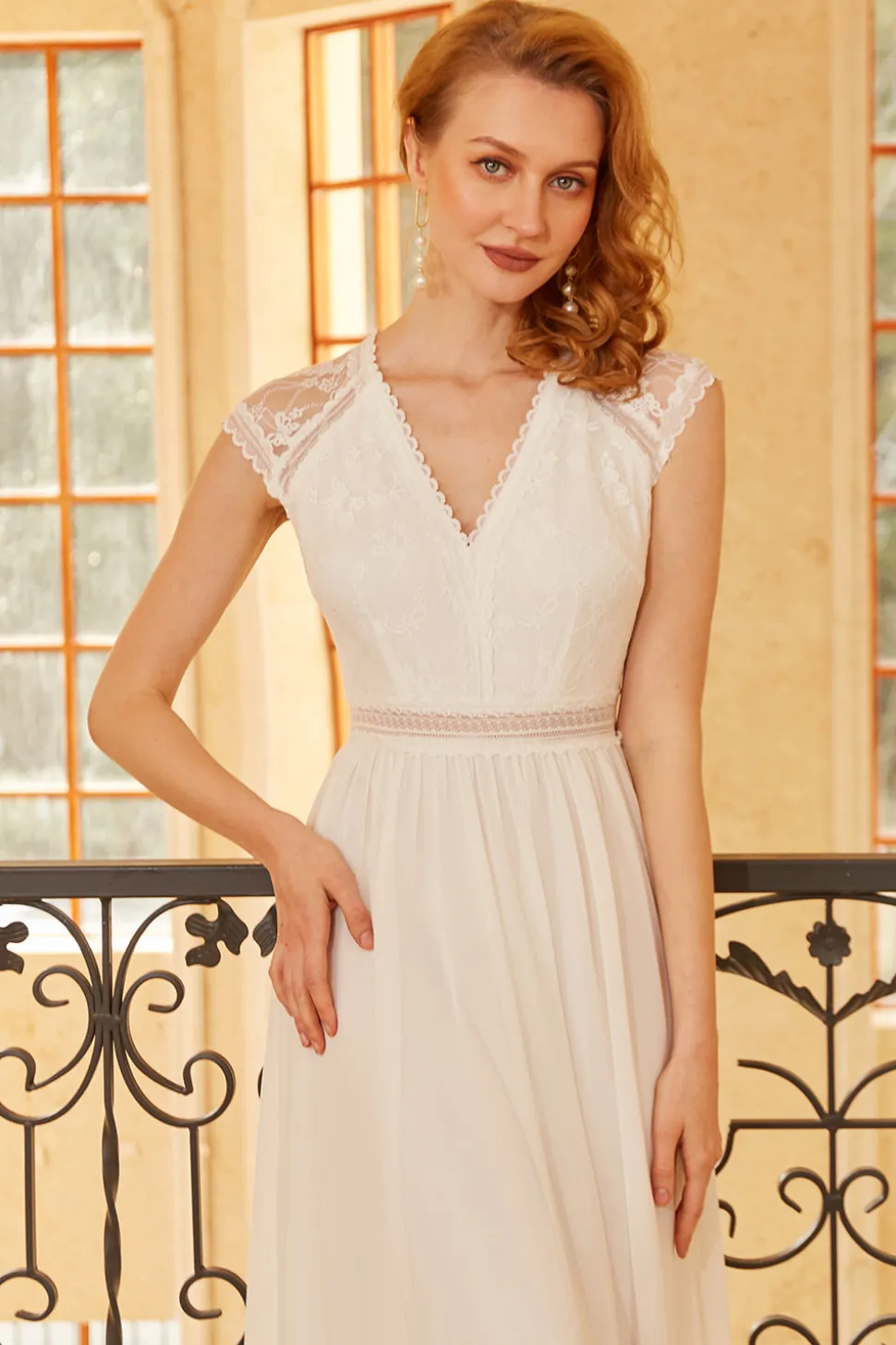 Blush V Pescoço Lace Vestido de dama de honra