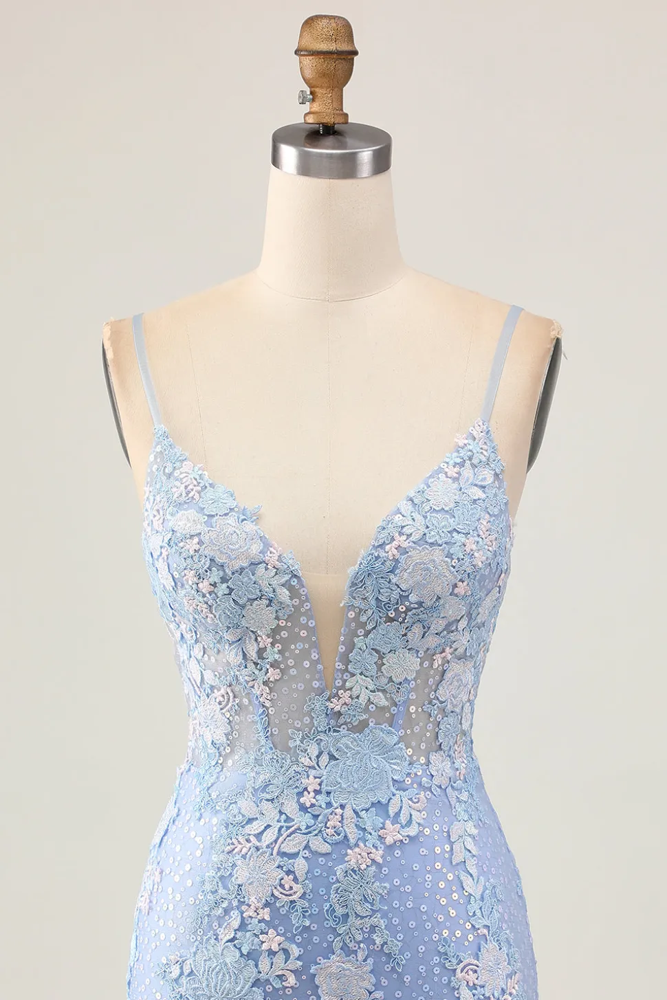 Bodycon azul claro Sequins floral Homecoming vestido com apliques