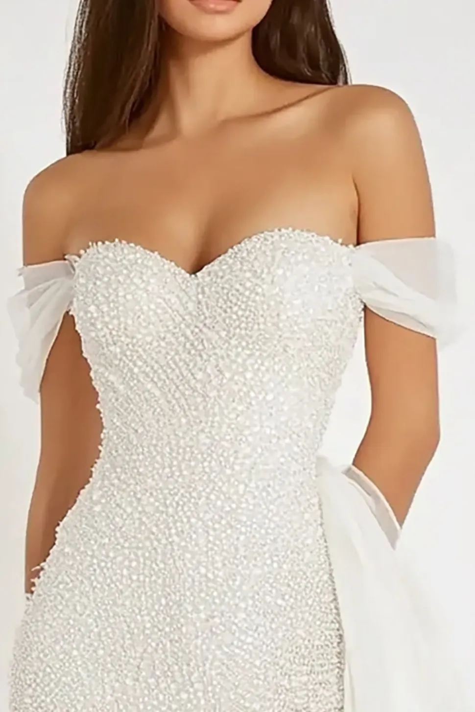 Bodycon Brilhante Fora do Ombro Assimétrico Curto/Mini Vestidinho Branco