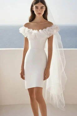 Bodycon Fora do Ombro Babado Curto/Mini Vestidinho Branco