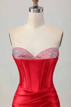 Bodycon vermelho espartilho frisado Homecoming vestido com fenda