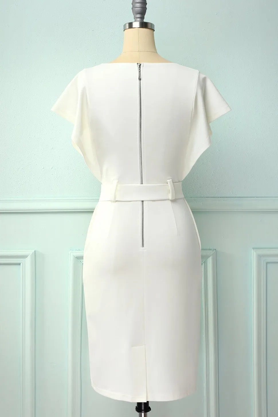 Bodycon vestido branco com faixa