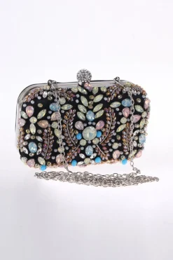 Bolsa preta delicada com strass