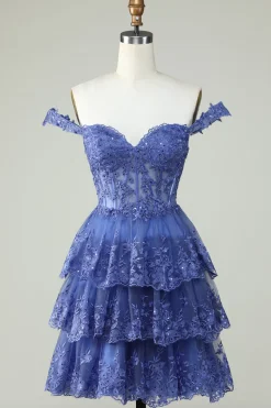 Bonito A Line Dark Blue Corset Tiered Short Homecoming Dress com renda