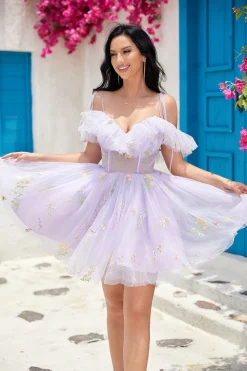 Bonito A Line Lavanda Fora do Ombro Corset Homecoming Dress com Folhos