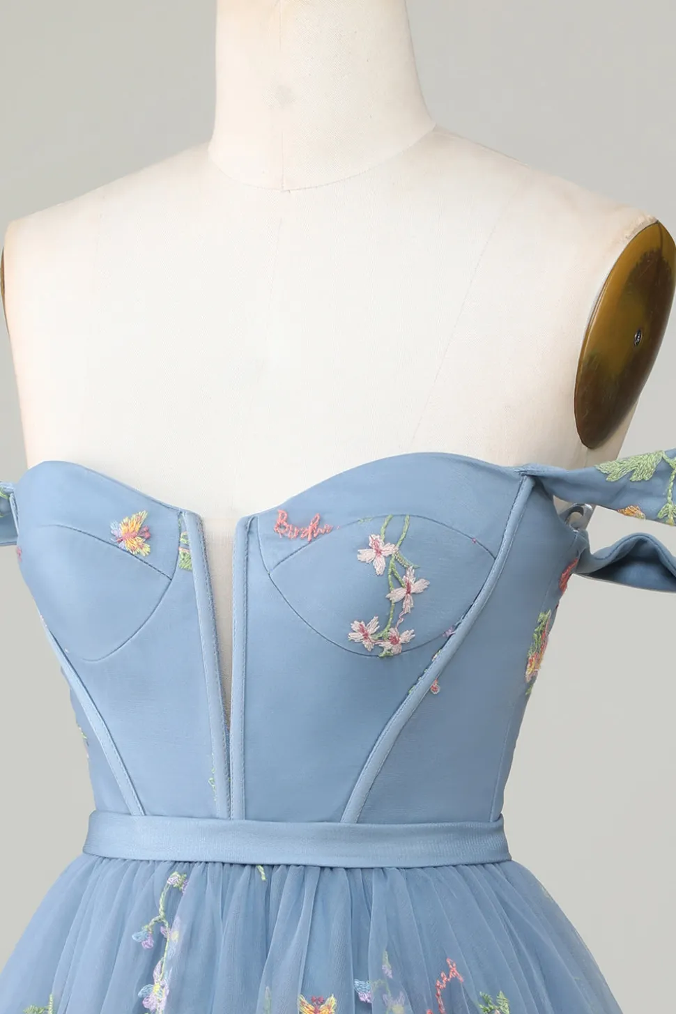 Bonito A Linha Querida Cinzento Azul Vestido Curto Homecoming com Bordado