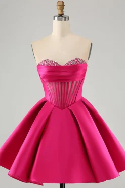Bonito A Linha Querida Corset Fuchsia Homecoming Vestido com Missangas