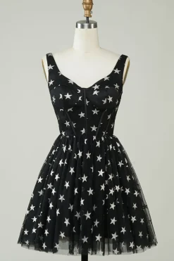 Bonito A Linha V Pescoço Preto Tule Vestido Curto Homecoming com Estrelas
