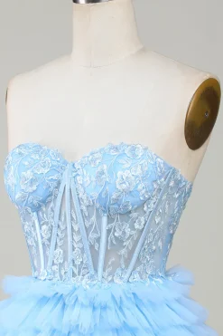 Bonito A-Line Sweetheart Blue Corset Short Homecoming Dress com babados