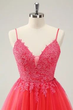 Bonito Hot Pink A Line Spaghetti Straps Short Homecoming Dress com Apliques