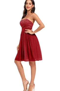 Bonito um vestido de festa de festa de namorado de linha