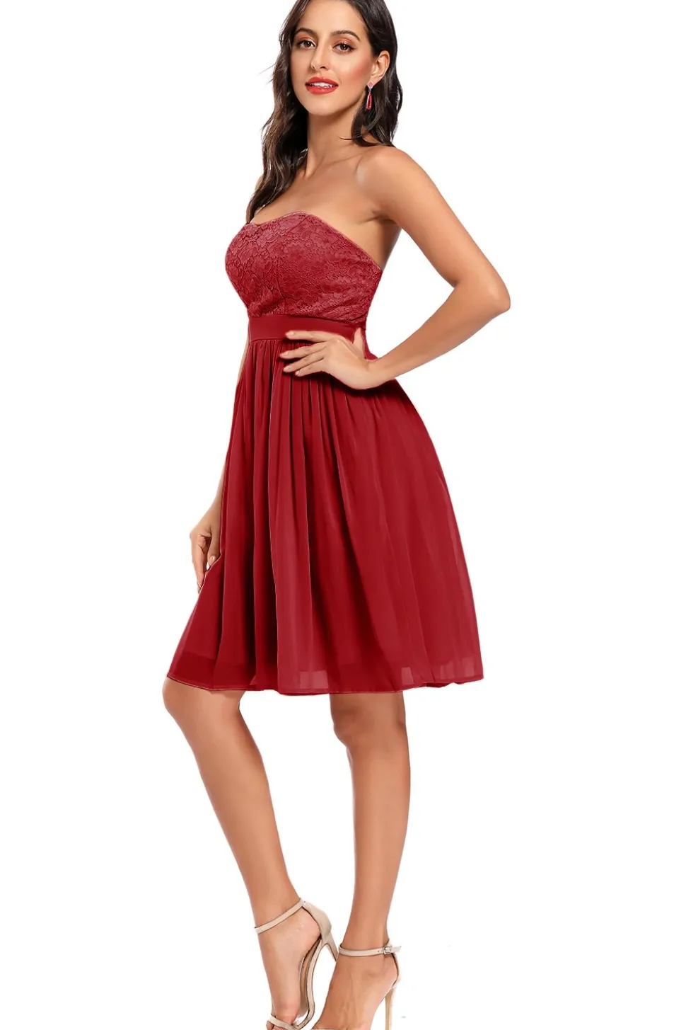 Bonito um vestido de festa de festa de namorado de linha