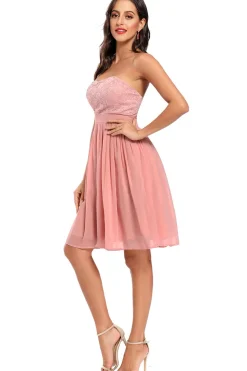 Bonito um vestido de festa de festa de namorado de linha