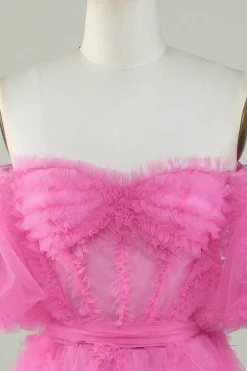 Bonito uma linha fora do ombro rosa tule Homecoming Dress
