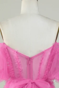 Bonito uma linha fora do ombro rosa tule Homecoming Dress